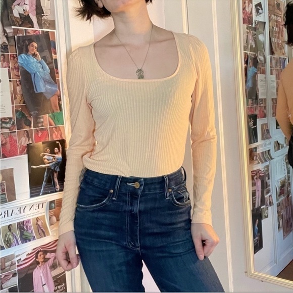 ANTHROPOLOGIE Puffed Sleeve Shirt in Creamsicle XS - Picture 2 of 7